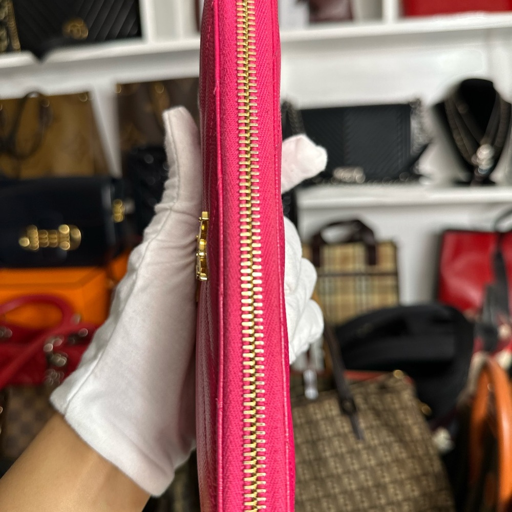 Saint Laurent YSL Monogram Large Zip Wallet in Grained Leather - Picture 5 of 11